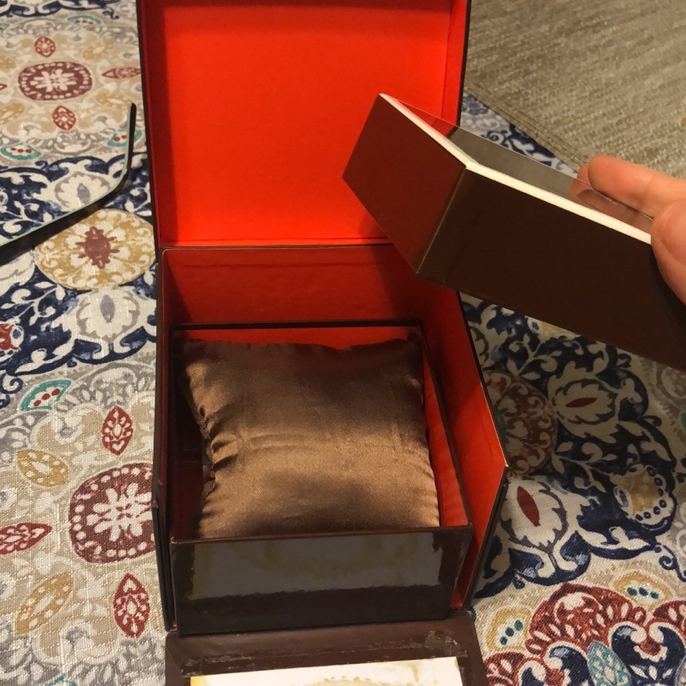 Coach Watch Box - Picture 6 of 6